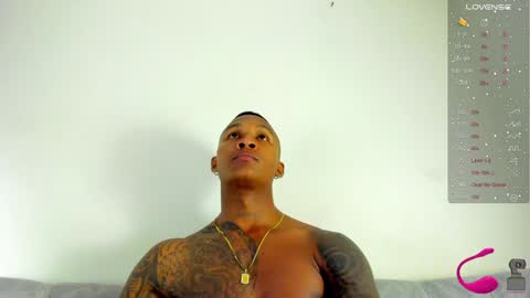 Snapshot of ragnarhot24 chatting on 01.29.25 Andres H online show from 01.29.25