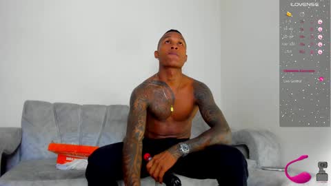 Snapshot of ragnarhot24 chatting on 02.09.25 Andres H online show from 02.09.25