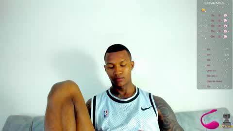 Snapshot of ragnarhot24 chatting on 02.24.25 Andres H online show from 02.24.25