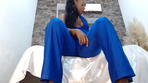 raichellcooper1 online show from 09.19.25