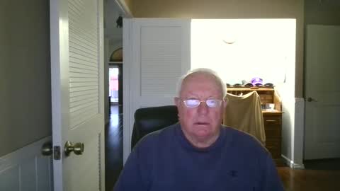 Snapshot of raiderman215 chatting on 02.06.25 raiderman215 online show from 02.06.25