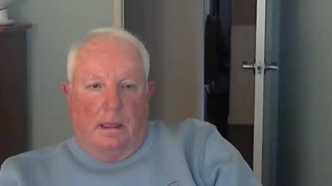 Snapshot of raiderman215 chatting on 10.22.25 raiderman215 online show from 10.22.25