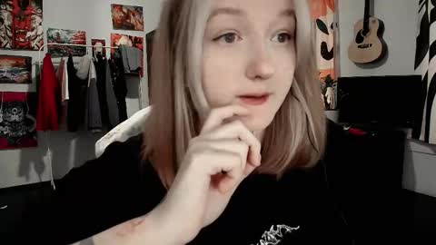 Kate online show from 09.30.25