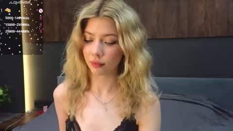 Lisa online show from 02.21.25