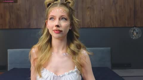 Lisa online show from 10.30.25