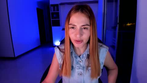 Jennyindependent model . online show from 12.31.24