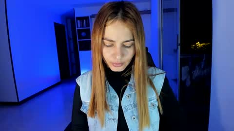 Jennyindependent model . online show from 01.07.25