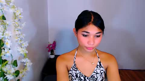 Snapshot of raindrizzle1706 chatting on 11.20.25 raindrizzle1706 online show from 11.20.25