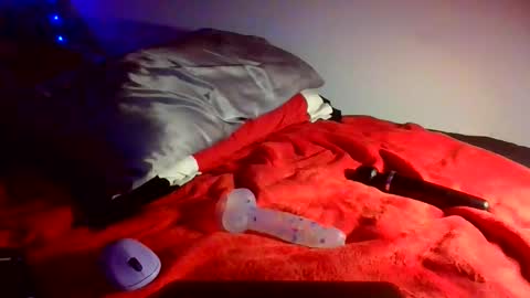 Opal Rainbow online show from 02.13.26