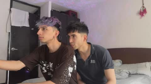 Snapshot of rakhubs chatting on 03.17.26 Enzo online show from 03.17.26