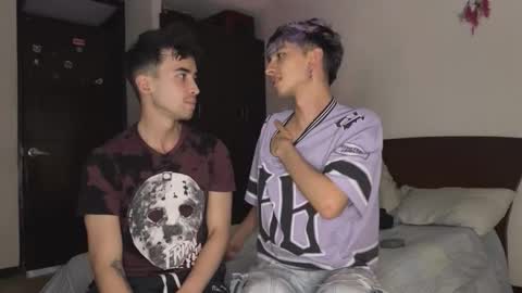 Snapshot of rakhubs chatting on 03.24.26 Enzo online show from 03.24.26