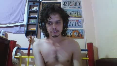 Snapshot of raku2386 chatting on 01.04.25 Ken online show from 01.04.25