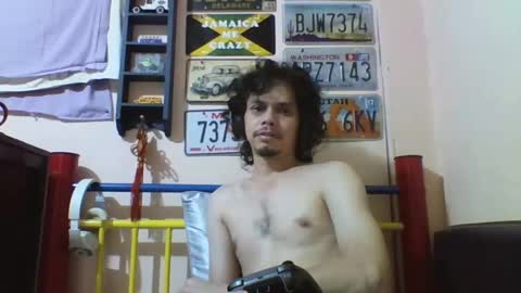 Snapshot of raku2386 chatting on 01.05.25 Ken online show from 01.05.25