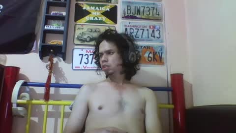 Snapshot of raku2386 chatting on 02.02.25 Ken online show from 02.02.25