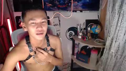 ralfhuge24 online show from 02.24.26