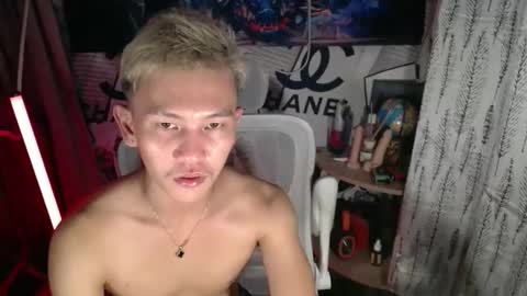 ralfhuge24 online show from 04.14.26