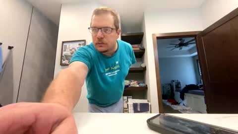 Snapshot of ralph_roberts chatting on 02.15.26 Ralph Roberts online show from 02.15.26