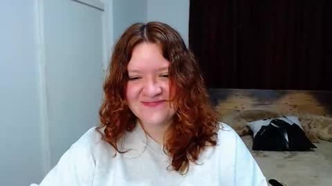 Snapshot of ramona15 chatting on 10.23.25 Ramona online show from 10.23.25