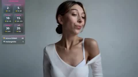 ramona_tom online show from 09.22.25