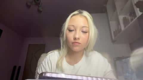 Snapshot of ranapfaffinger chatting on 05.25.26 Emma online show from 05.25.26
