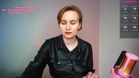 Snapshot of randycherry chatting on 07.27.26 Cherry Miss Cherry online show from 07.27.26