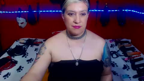 Snapshot of randymaturex01 chatting on 11.29.25 Sonia online show from 11.29.25