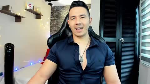 Jonas online show from 12.31.24