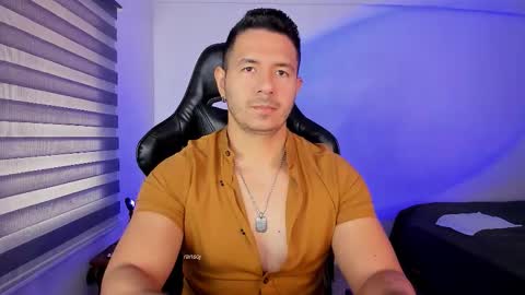 Jonas online show from 11.18.25