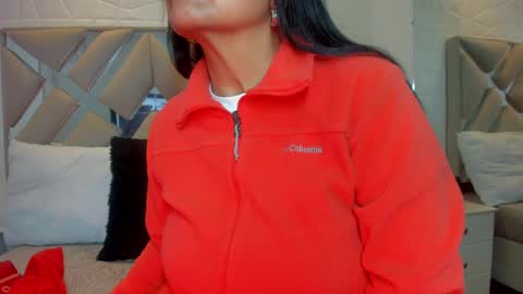 Snapshot of raquel_moore chatting on 02.28.25 Raquel Moore online show from 02.28.25