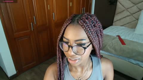 Raquel online show from 01.26.25