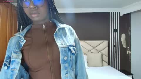 Raquel online show from 11.02.25