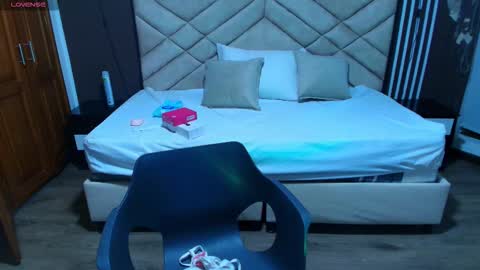 Raquel online show from 11.30.25