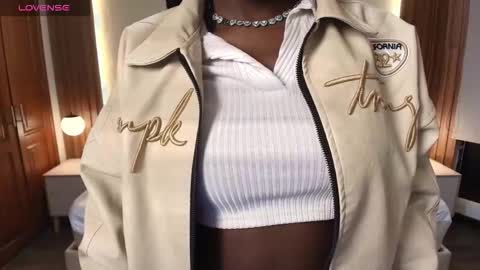 Snapshot of raqueljones_ chatting on 03.02.26 Raquel online show from 03.02.26