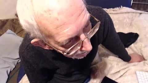 Raffaele online show from 12.21.24