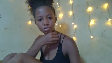 Snapshot of rasoanirinaa chatting on 03.11.26 rasoanirinaa online show from 03.11.26