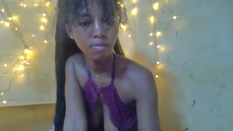 Snapshot of rasoanirinaa chatting on 04.05.26 rasoanirinaa online show from 04.05.26