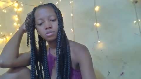 Snapshot of rasoanirinaa chatting on 04.12.26 rasoanirinaa online show from 04.12.26