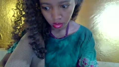 Snapshot of rasoanirinaa chatting on 06.23.26 rasoanirinaa online show from 06.23.26