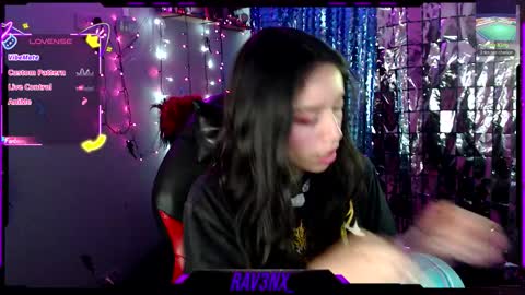   online show from 11.28.25