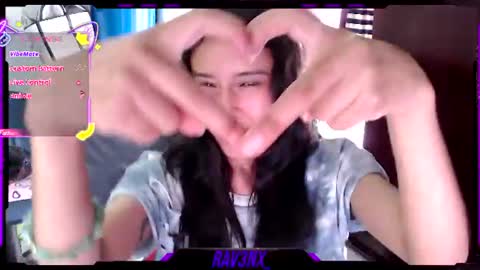 Snapshot of rav3nx_ chatting on 07.01.26 online show from 07.01.26