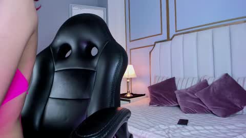 Snapshot of raven_jade_ chatting on 03.03.25 raven_jade_ online show from 03.03.25