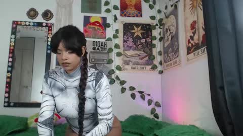 raven  online show from 11.12.25