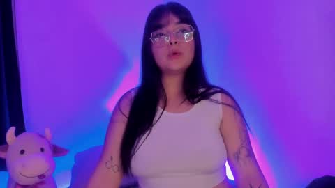 Snapshot of ravendark_666 chatting on 11.15.25 Raven online show from 11.15.25