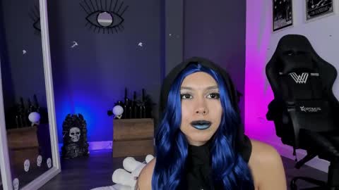 Snapshot of ravenwitch_ chatting on 06.04.26 Raven Witch online show from 06.04.26