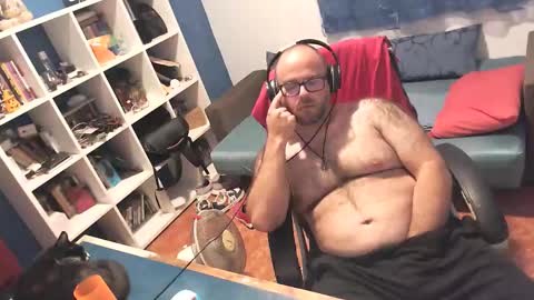 ravingr3d3 online show from 09.16.25