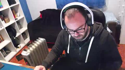 ravingr3d3 online show from 12.16.25