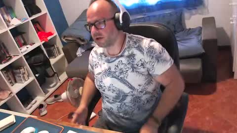 ravingr3d3 online show from 05.25.26