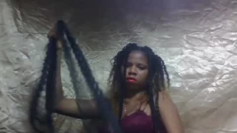 Snapshot of ravomamy chatting on 11.22.25 ravomamy online show from 11.22.25