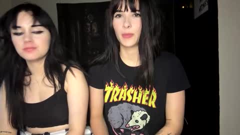 Ravyn and Nyx online show from 09.27.25