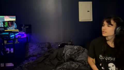 Ravyn and Nyx online show from 10.21.25